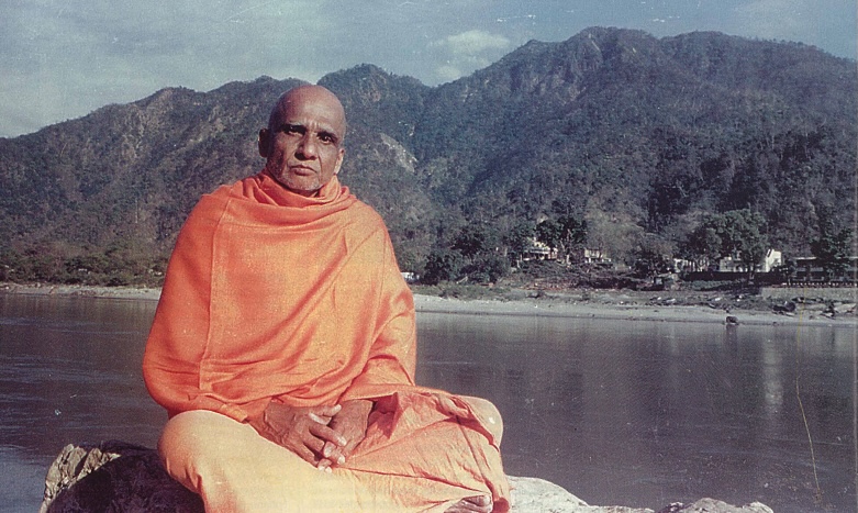 Sitting with Swami