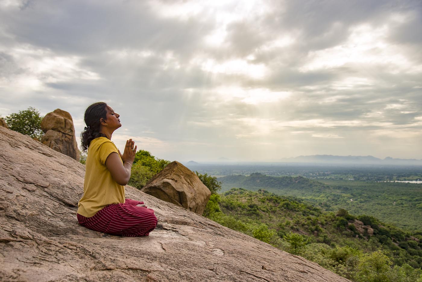 Exploring the Varied Ways World Faiths Practice Meditation