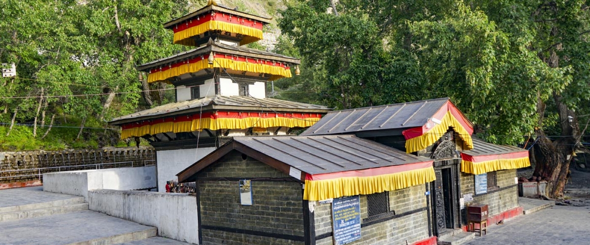 Exploring the Kali Gandaki River and Muktinath Temple