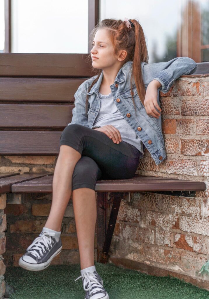 Stacey has been overcome with emotion from an incident at school. Mom knows this is not the time to sort out the problems that caused the upset, and arranges for her daughter to cool off in their agreed-upon quiet place.