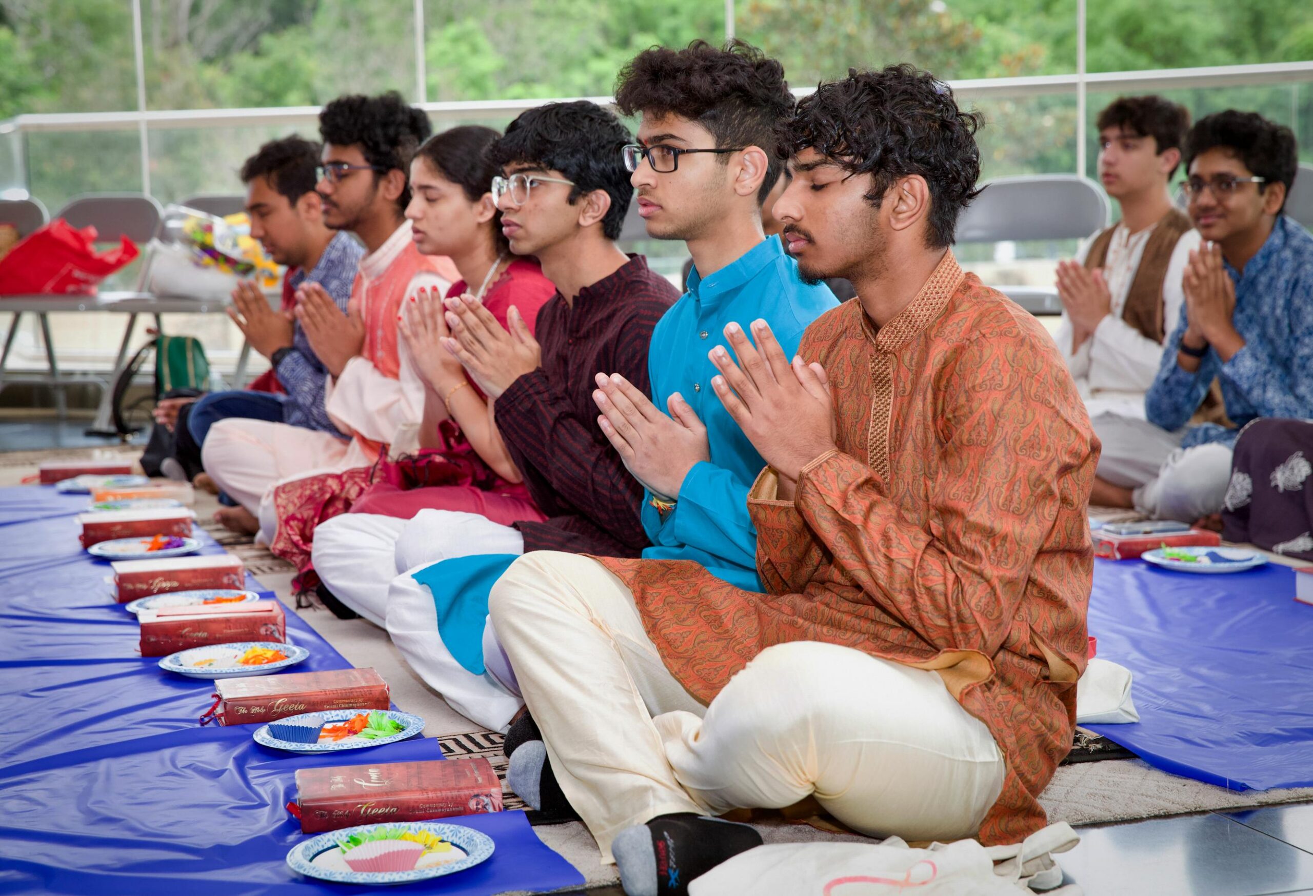 Scripture study: Class for teens on Swami Chinmayananda’s commentary on the Bhagavad Gita